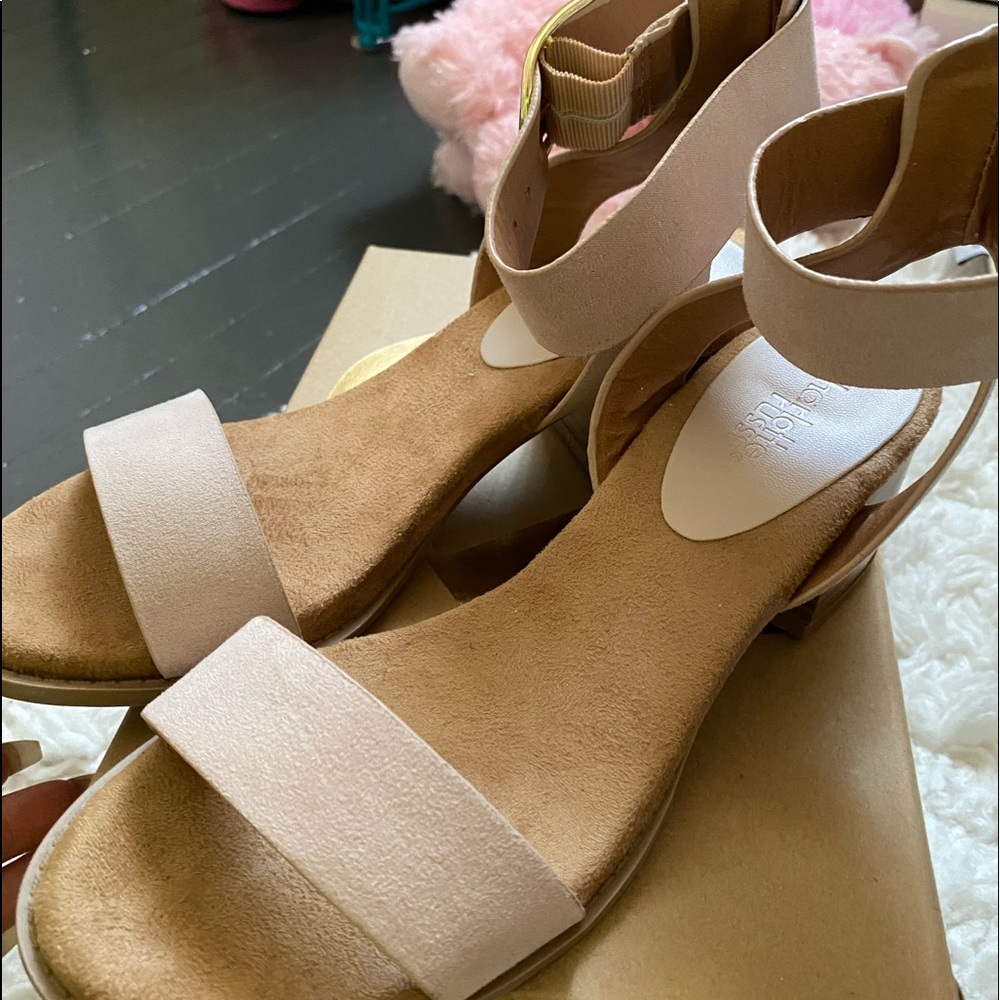 Doria heels